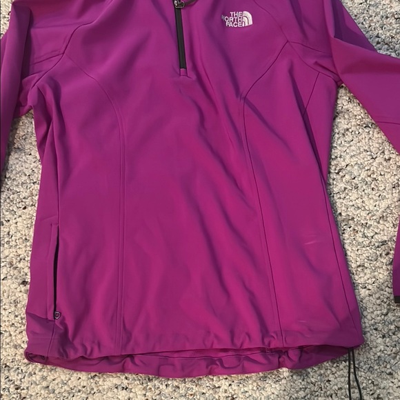 The North Face Magenta Quarter-Zip Jacket - Picture 4 of 7